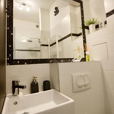 Standard By Hi5 - Nagymezo 11 Apartment